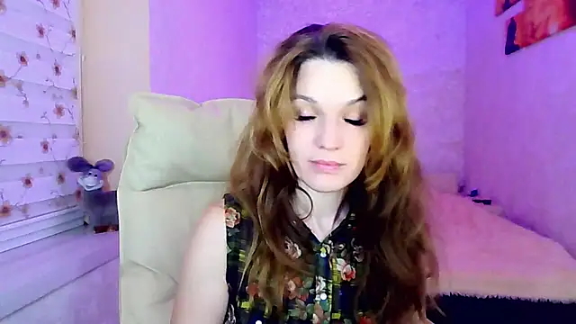 impossibleluna online show from 11-21-25, 07:13