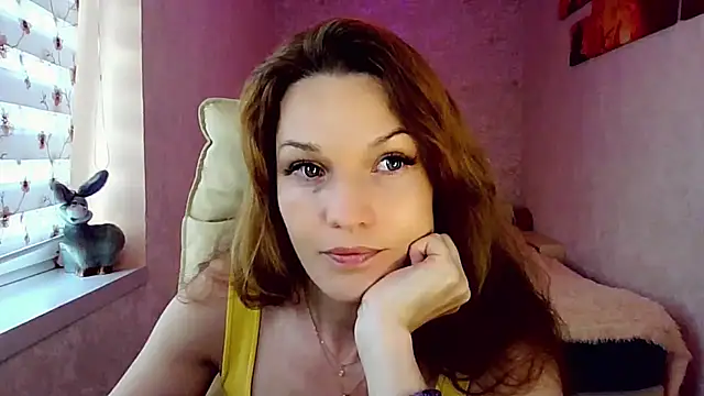 Snapshot of impossibleluna chatting on 07-06-26, 03:58 impossibleluna online show from 07-06-26, 03:58