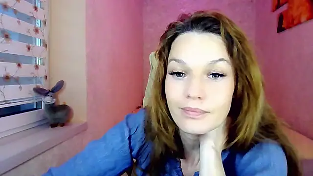 Snapshot of impossibleluna chatting on 05-30-26, 06:24 impossibleluna online show from 05-30-26, 06:24