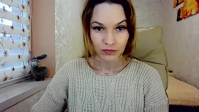 impossibleluna online show from 03-18-26, 01:57