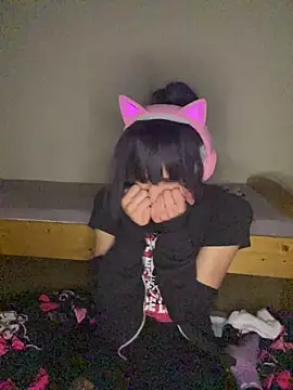 Snapshot of egirl711 chatting on 01-10-26, 04:13 egirl711 online show from 01-10-26, 04:13