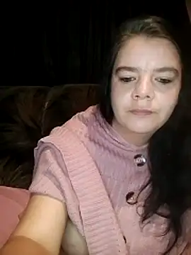 Snapshot of Hornyparratjie chatting on 05-03-26, 01:11 Hornyparratjie online show from 05-03-26, 01:11