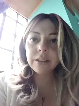 madelaine- online show from 12-04-25, 06:51