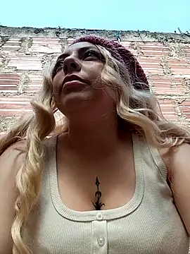 madelaine- online show from 02-09-26, 06:17