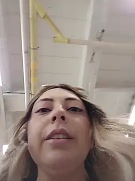 madelaine- online show from 11-04-25, 06:33