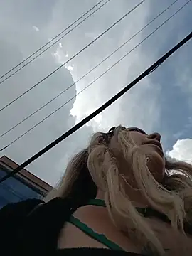 madelaine- online show from 11-03-25, 06:22