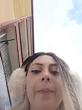 madelaine- online show from 10-21-25, 08:08