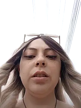 madelaine- online show from 11-02-25, 04:12