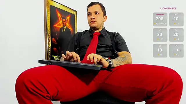 Snapshot of tony_landri chatting on 06-08-26, 03:40 tony landri online show from 06-08-26, 03:40