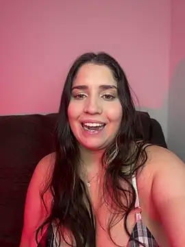 Snapshot of valentina_jonnes1 chatting on 06-07-26, 04:50 valentina jonnes1 online show from 06-07-26, 04:50