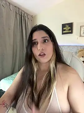 Snapshot of valentina_jonnes1 chatting on 12-24-24, 01:27 valentina jonnes1 online show from 12-24-24, 01:27