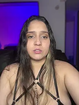 Snapshot of valentina_jonnes1 chatting on 03-22-25, 02:27 valentina jonnes1 online show from 03-22-25, 02:27