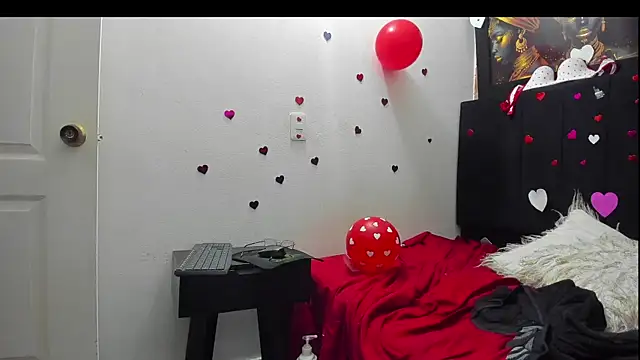 Evaaross 2345 online show from 02-13-26, 01:11