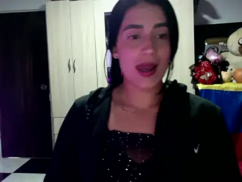Snapshot of BulmaStar chatting on 05-20-26, 01:35 BulmaStar online show from 05-20-26, 01:35