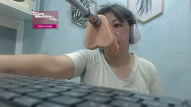 Drool Sucker online show from 04-17-26, 12:41