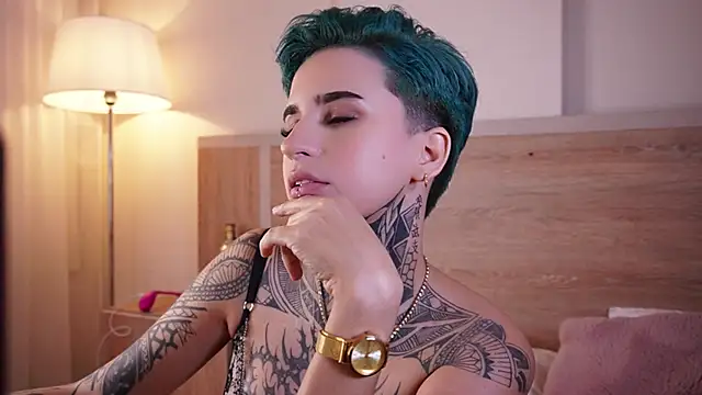 AliceShazaham  online show from 02-07-25, 09:16