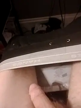 BOSSDIGGINN4u online show from 10-15-25, 06:44