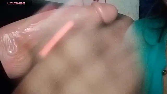 Snapshot of Sheela_oshovadi chatting on 03-22-25, 04:15 Sheela oshovadi online show from 03-22-25, 04:15