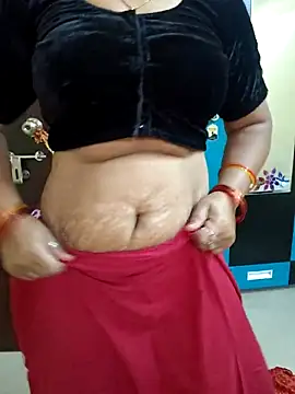 PayalSharmahot143 online show from 05-10-26, 02:48