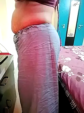 PayalSharmahot143 online show from 10-28-25, 02:45