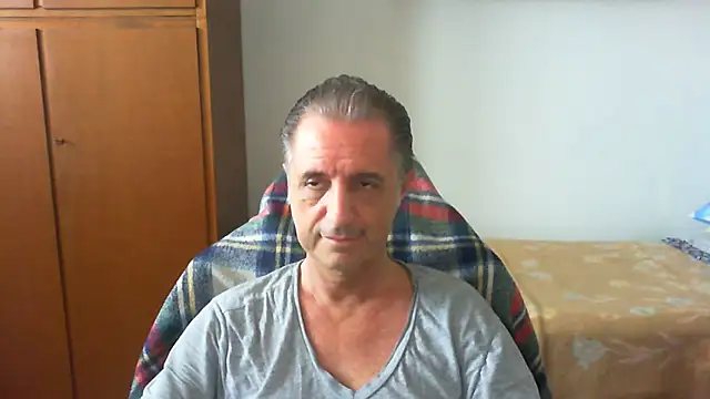 Snapshot of lliuk70mi chatting on 05-22-26, 03:10 lliuk70mi online show from 05-22-26, 03:10