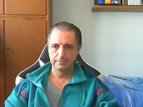 Snapshot of lliuk70mi chatting on 03-19-25, 01:07 lliuk70mi online show from 03-19-25, 01:07