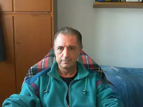 Snapshot of lliuk70mi chatting on 11-27-25, 02:39 lliuk70mi online show from 11-27-25, 02:39