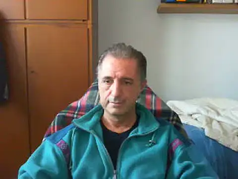 Snapshot of lliuk70mi chatting on 11-25-25, 02:28 lliuk70mi online show from 11-25-25, 02:28