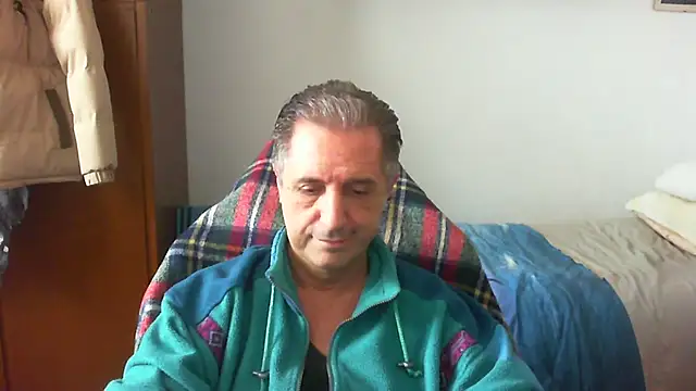 lliuk70mi online show from 03-06-26, 02:23