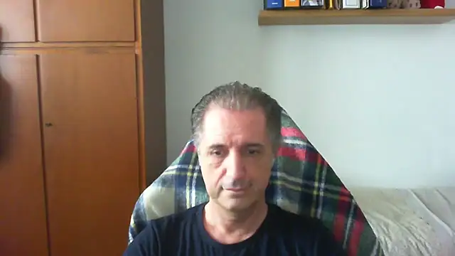 Snapshot of lliuk70mi chatting on 04-19-26, 12:50 lliuk70mi online show from 04-19-26, 12:50