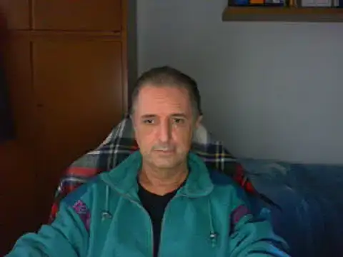 Snapshot of lliuk70mi chatting on 12-01-25, 02:51 lliuk70mi online show from 12-01-25, 02:51