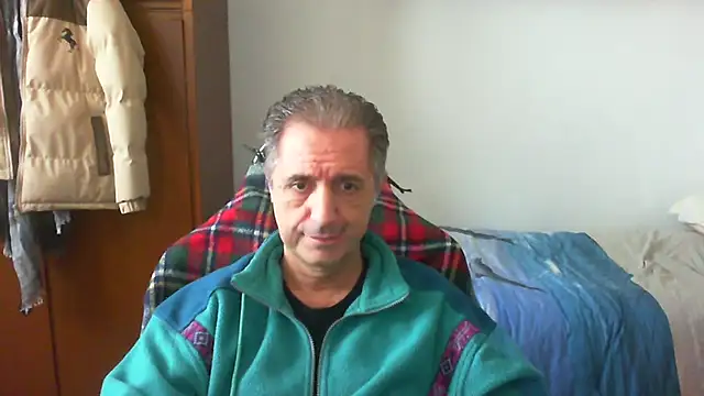 lliuk70mi online show from 03-12-26, 01:48