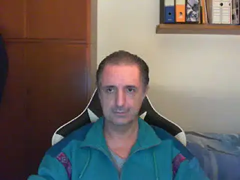 Snapshot of lliuk70mi chatting on 03-17-25, 06:53 lliuk70mi online show from 03-17-25, 06:53