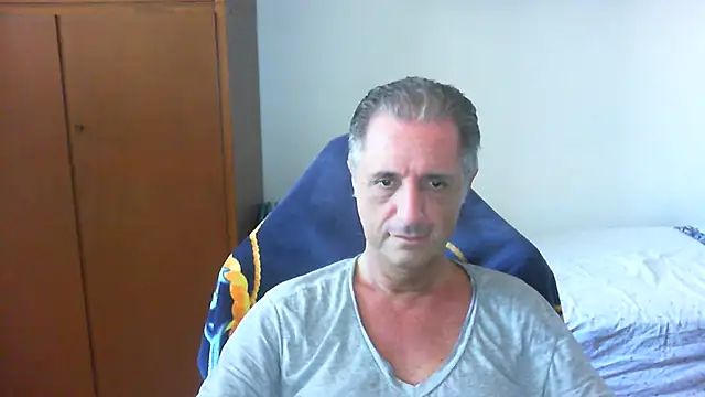 Snapshot of lliuk70mi chatting on 07-02-26, 12:55 lliuk70mi online show from 07-02-26, 12:55