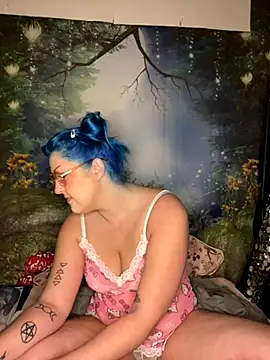 Snapshot of TheKinkyWitch chatting on 11-07-25, 09:30 TheKinkyWitch online show from 11-07-25, 09:30