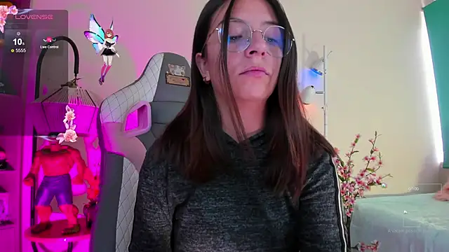 milly kenner online show from 11-28-25, 02:39