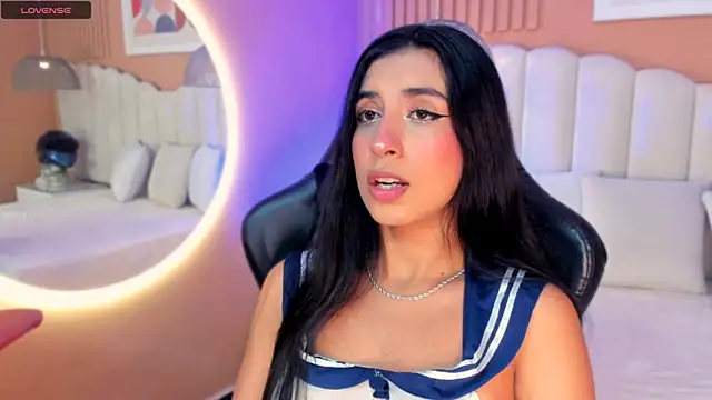 zia cooper online show from 10-10-25, 07:15