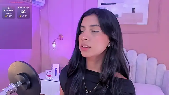 zia cooper online show from 04-15-26, 08:09