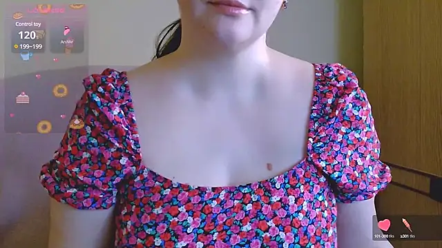 ChubbyMaia online show from 03-10-25, 12:17