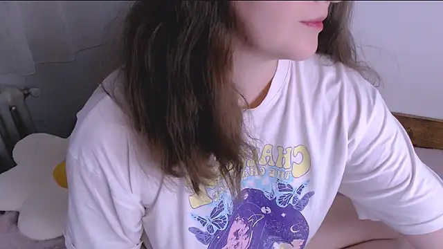 ChubbyMaia online show from 04-18-26, 04:31