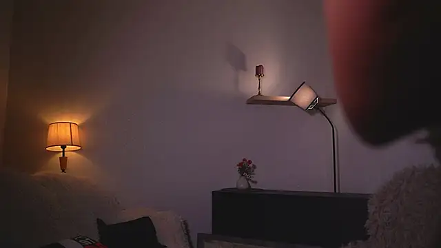 AudreyBarren online show from 10-22-25, 04:12