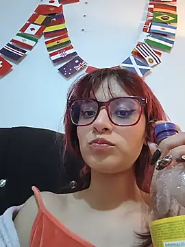 Snapshot of RedMeloddy chatting on 07-03-26, 03:13 RedMeloddy online show from 07-03-26, 03:13