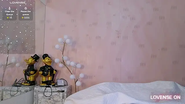 littleebonymommy online show from 03-24-26, 07:58