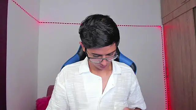 Ethan Sai    online show from 12-09-24, 08:11