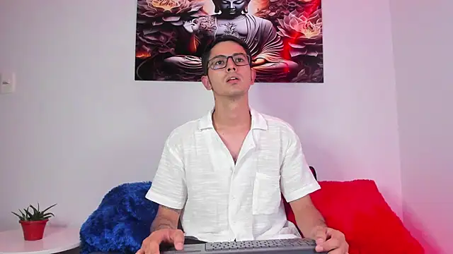 Ethan Sai    online show from 02-14-25, 11:31