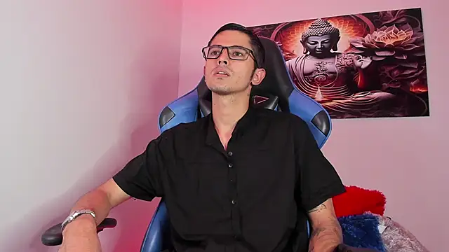 Ethan Sai    online show from 02-25-25, 06:01