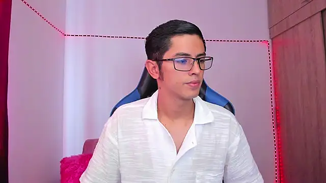 Ethan Sai    online show from 12-08-24, 06:06