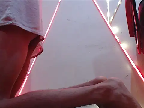 loveplayer666 online show from 08-01-26, 04:05