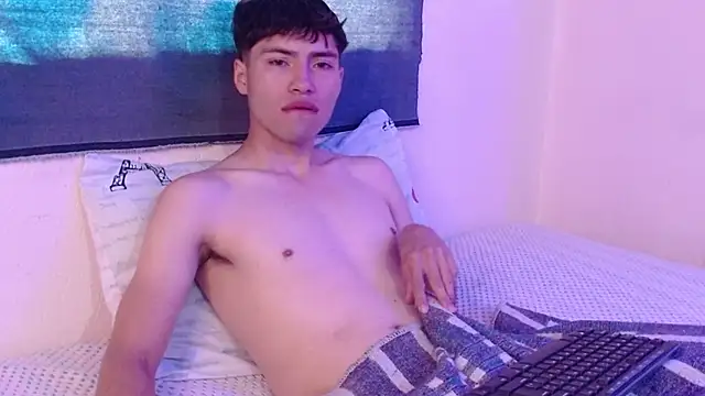 nolanjay  online show from 02-20-25, 02:13