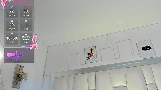 Snapshot of Regiina_Doll chatting on 09-14-25, 02:39 Regiina Doll online show from 09-14-25, 02:39